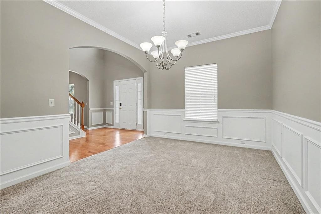 5 bedroom, 3 bathroom, 2,382 sq ft single family residence under contract at 230 Stone Ridge Way, Covington, GA 30016 — photo 5