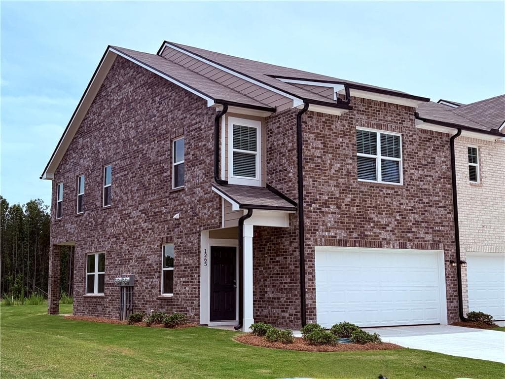 4 bedroom, 3 bathroom, 1,764 sq ft townhouse for sale at 1293 Fagiolo Street, Mcdonough, GA 30253