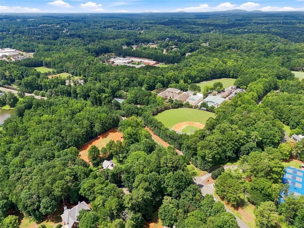 2 bedroom, 1 bathroom other for sale at 13405 Cogburn Road, Milton, GA 30004 — photo 4