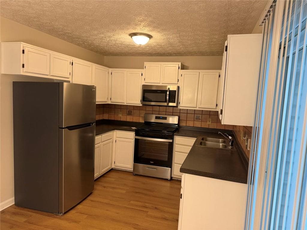 3 bedroom, 2 bathroom, 1,424 sq ft single family residence for rent at 1819 Crescent Hill Drive, Acworth, GA 30102 for $1,850 a month — photo 7