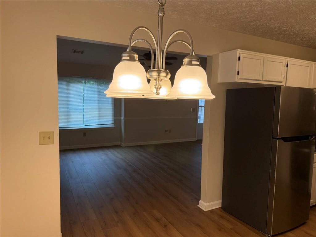 3 bedroom, 2 bathroom, 1,424 sq ft single family residence for rent at 1819 Crescent Hill Drive, Acworth, GA 30102 for $1,850 a month — photo 9