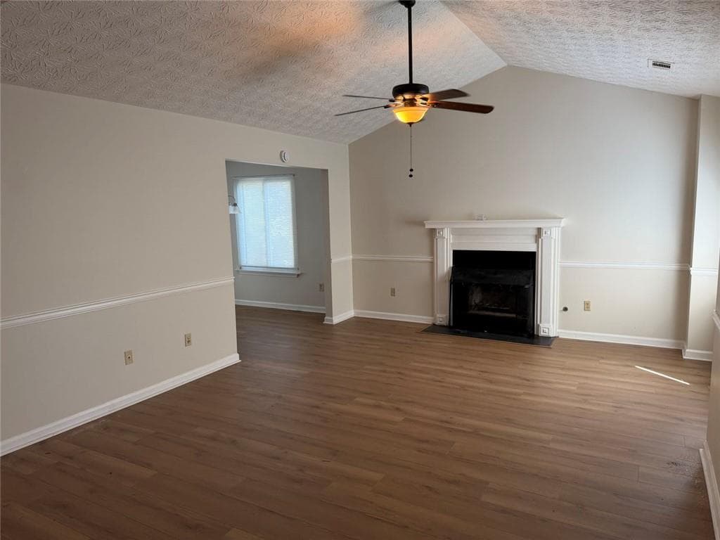 3 bedroom, 2 bathroom, 1,424 sq ft single family residence for rent at 1819 Crescent Hill Drive, Acworth, GA 30102 for $1,850 a month — photo 10