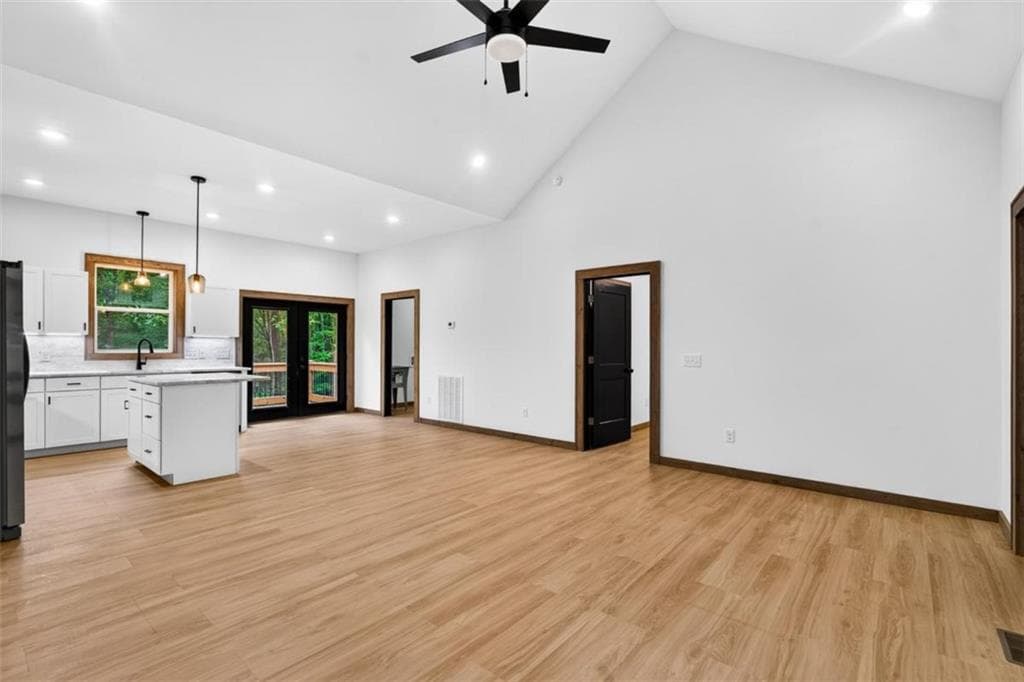 3 bedroom, 2 bathroom, 1,313 sq ft single family residence for sale at 579 Julep Court, Ellijay, GA 30540 — photo 5