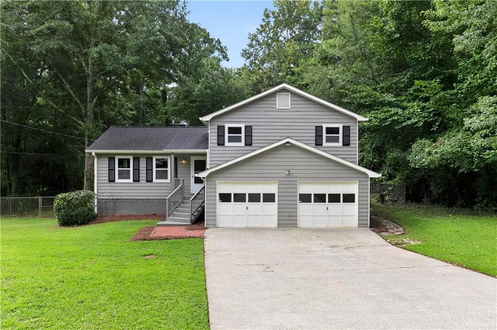 3 bedroom, 3 bathroom, 1,904 sq ft single family residence sold at 707 Cristy Lane, Woodstock, GA 30188