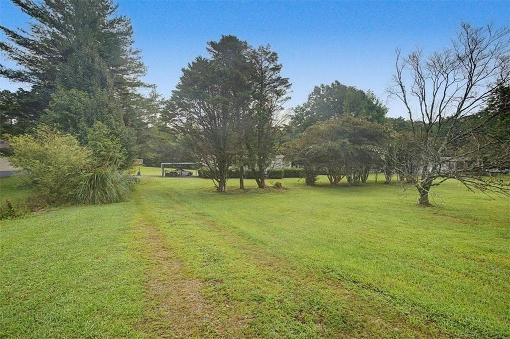 3 bedroom, 2 bathroom, 1,415 sq ft single family residence for sale at 4837 S Dixie Highway, Resaca, GA 30735 — photo 10