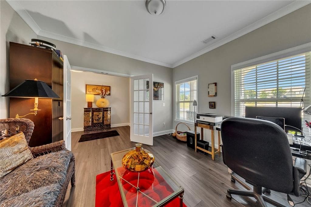 3 bedroom, 3 bathroom, 2,837 sq ft single family residence under contract at 816 Spruce Avenue, Canton, GA 30114 — photo 5