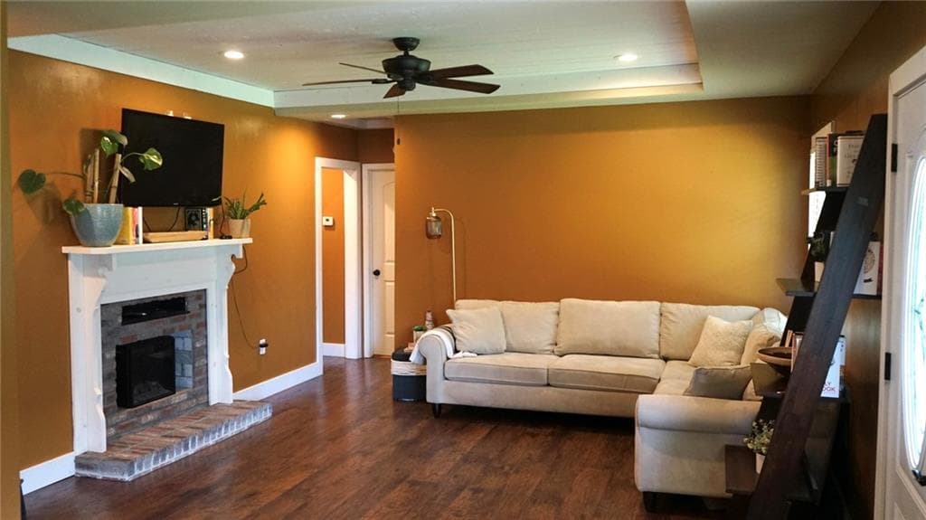 2 bedroom, 2 bathroom, 1,410 sq ft single family residence for rent at 1950 Old Lost Mountain Road, Powder Springs, GA 30127 for $1,875 a month — photo 4