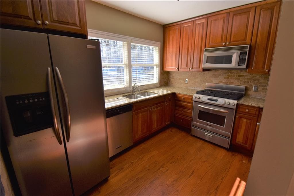 3 bedroom, 2 bathroom, 1,236 sq ft single family residence for rent at 57 Karland Drive, Atlanta, GA 30305 for $3,450 a month — photo 4