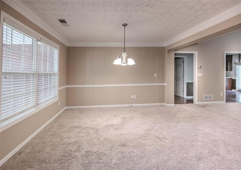 4 bedroom, 3 bathroom, 2,403 sq ft single family residence for sale at 529 Plantation Creek Drive, Loganville, GA 30052 — photo 10