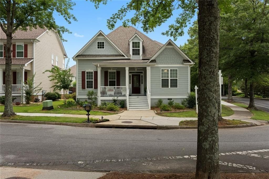 4 bedroom, 3 bathroom, 2,661 sq ft single family residence for sale at 105 Camford Stone Path, Fayetteville, GA 30214 — photo 2