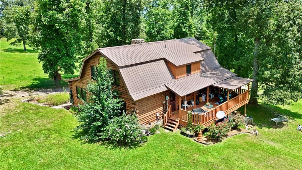 3 bedroom, 2 bathroom, 1,596 sq ft single family residence for sale at 527 Beason Road, Calhoun, GA 30701 — photo 4