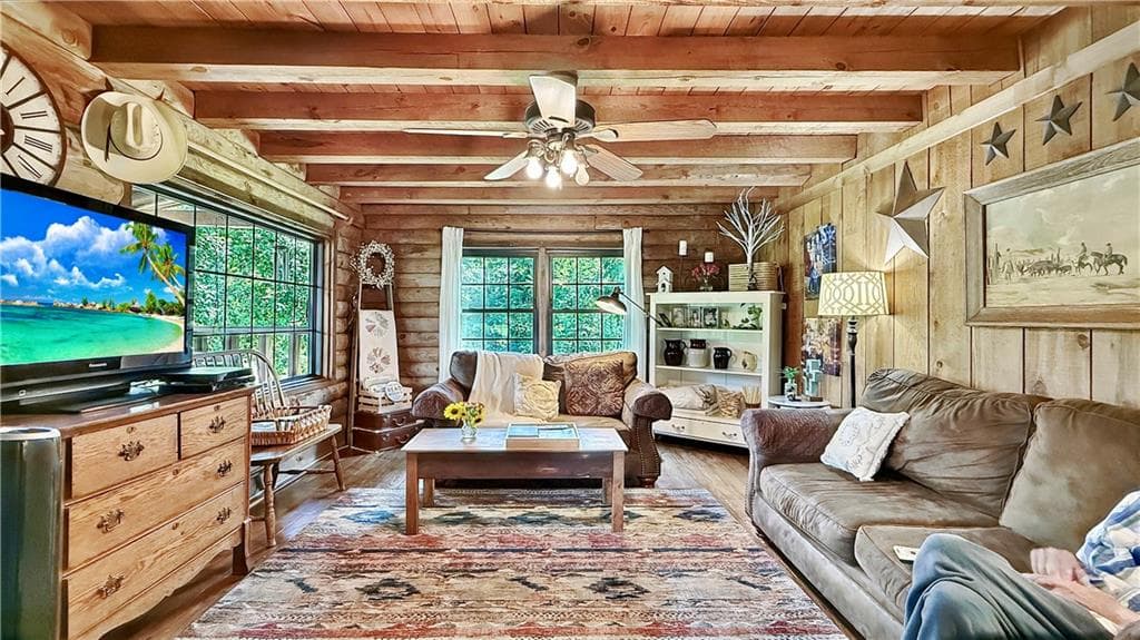 3 bedroom, 2 bathroom, 1,596 sq ft single family residence for sale at 527 Beason Road, Calhoun, GA 30701 — photo 7