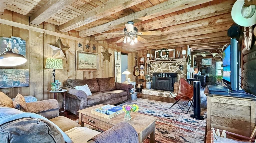3 bedroom, 2 bathroom, 1,596 sq ft single family residence for sale at 527 Beason Road, Calhoun, GA 30701 — photo 8