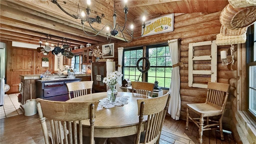 3 bedroom, 2 bathroom, 1,596 sq ft single family residence for sale at 527 Beason Road, Calhoun, GA 30701 — photo 9