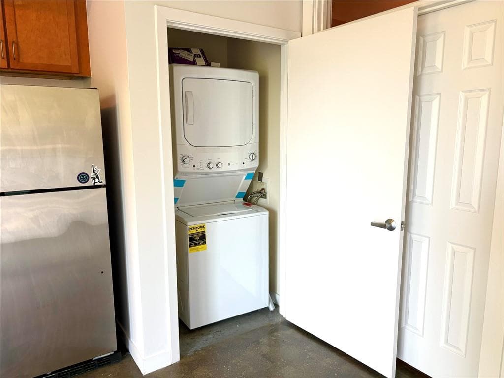 1 bedroom, 1 bathroom, 722 sq ft condominium for rent at 620 Glen Iris Drive 416, Atlanta, GA 30308 for $1,795 a month — photo 7