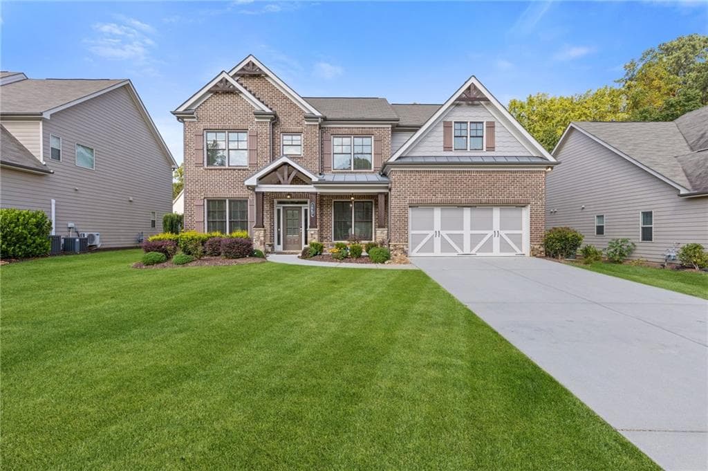 5 bedroom, 4 bathroom, 3,334 sq ft single family residence under contract at 4867 Hunters Grove Way, Sugar Hill, GA 30518 — photo 2