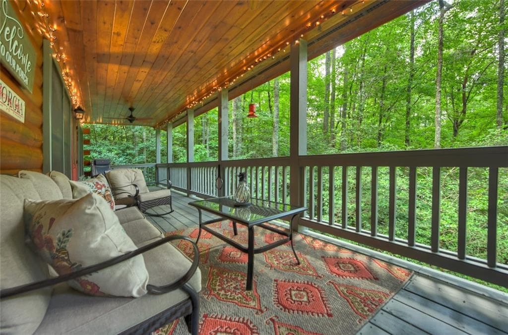 2 bedroom, 2 bathroom, 936 sq ft single family residence under contract at 234 Holly Hollow Road, Cherry Log, GA 30522 — photo 5