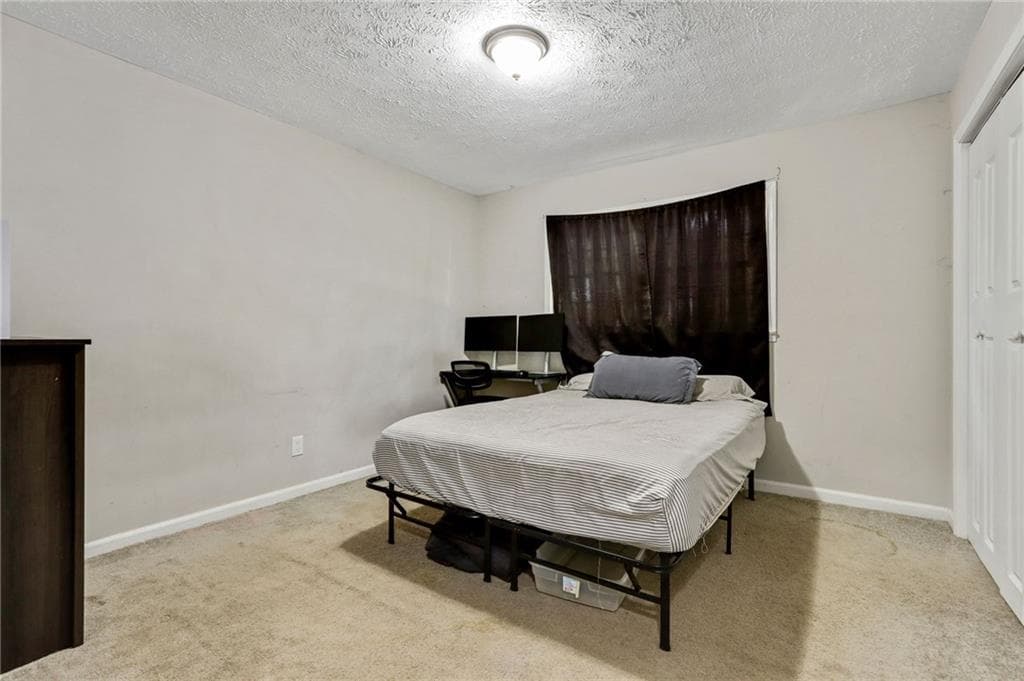 3 bedroom, 3 bathroom, 2,141 sq ft single family residence for sale at 3918 Sherwood Drive, Douglasville, GA 30135 — photo 9