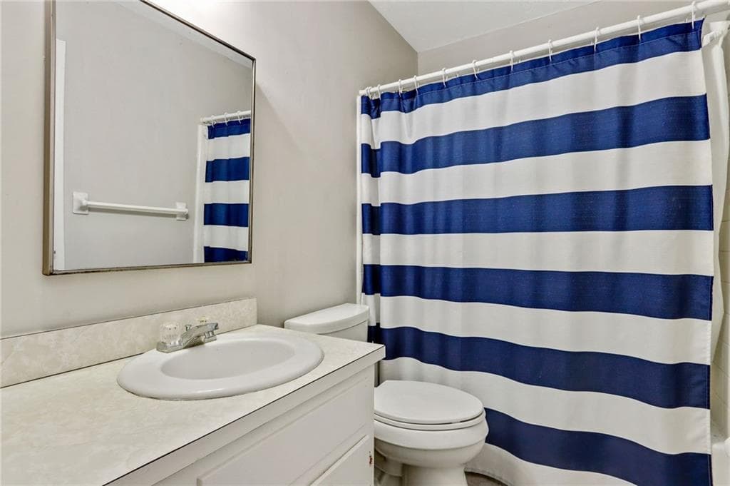 3 bedroom, 3 bathroom, 2,141 sq ft single family residence for sale at 3918 Sherwood Drive, Douglasville, GA 30135 — photo 10