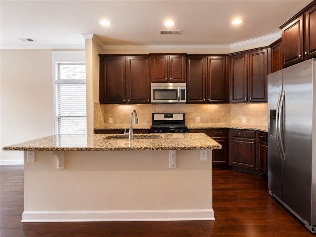 3 bedroom, 4 bathroom, 2,050 sq ft townhouse for rent at 1207 Lavista Circle, Atlanta, GA 30324 for $3,490 a month — photo 10