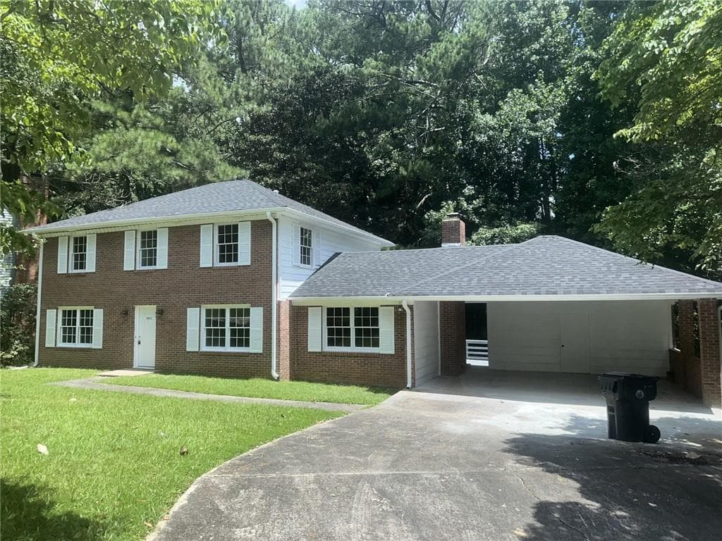 2910 Knollwood Trail, East Point, GA 30344 — most recent listing photo