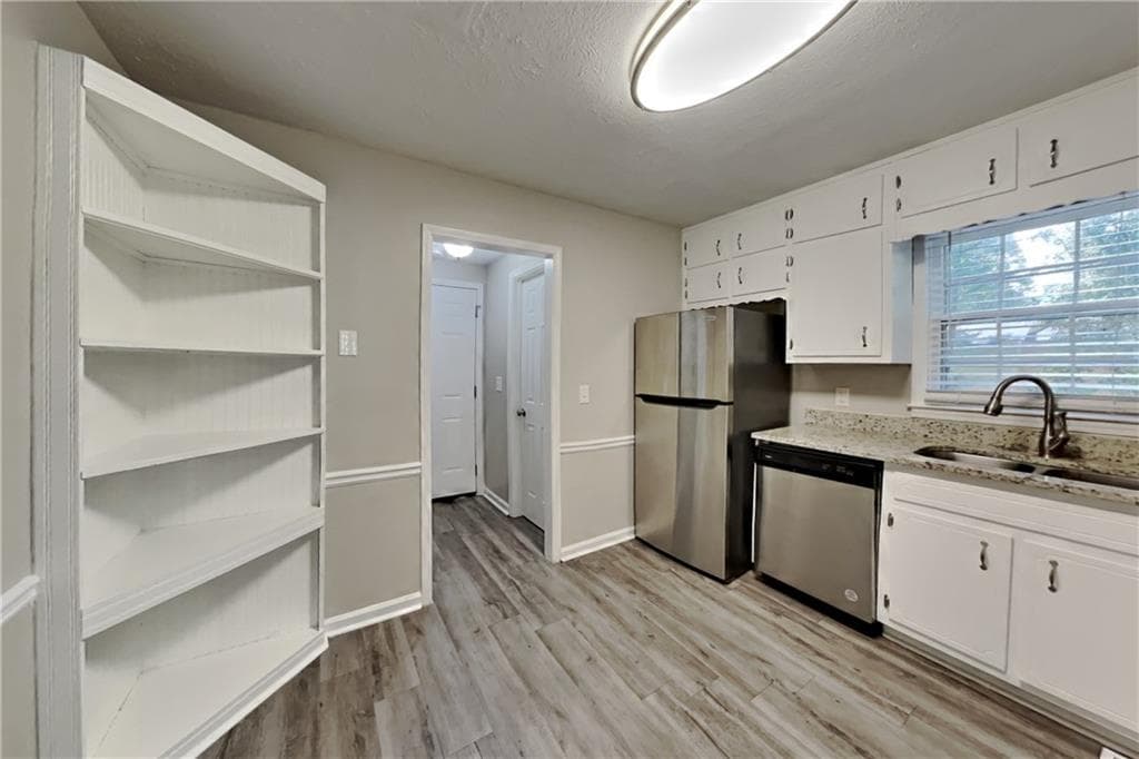 3 bedroom, 4 bathroom, 2,184 sq ft single family residence for rent at 1285 Grayland Hills Drive, Lawrenceville, GA 30046 for $2,240 a month — photo 5