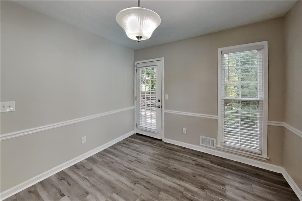 3 bedroom, 4 bathroom, 2,184 sq ft single family residence for rent at 1285 Grayland Hills Drive, Lawrenceville, GA 30046 for $2,240 a month — photo 7