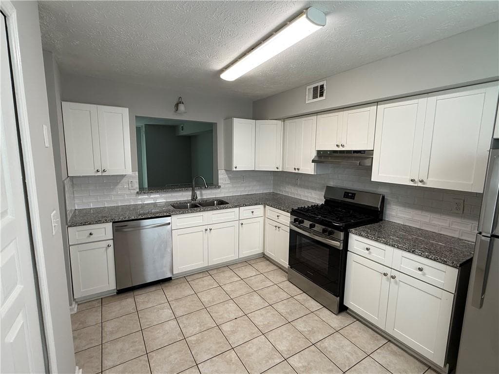 quadruplex for sale at 3681 Hopkins Crossing, Powder Springs, GA 30127 — photo 8
