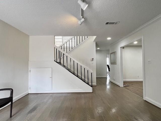 4 bedroom, 3 bathroom, 1,780 sq ft townhouse for rent at 698 Serramonte Drive, Marietta, GA 30068 for $2,195 a month — photo 2