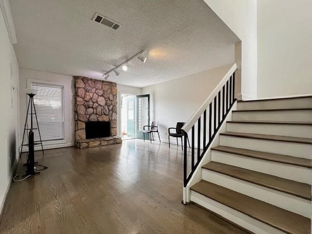 4 bedroom, 3 bathroom, 1,780 sq ft townhouse for rent at 698 Serramonte Drive, Marietta, GA 30068 for $2,195 a month — photo 3