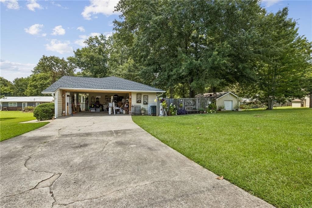 3 bedroom, 2 bathroom, 1,527 sq ft single family residence for sale at 4231 Hamilton Mill Road, Buford, GA 30519 — photo 8