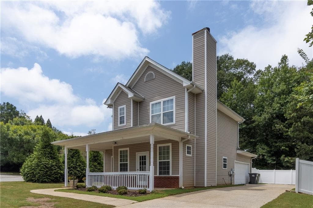 3 bedroom, 3 bathroom, 1,610 sq ft single family residence for sale at 101 Ashgate Way, Carrollton, GA 30117 — photo 2