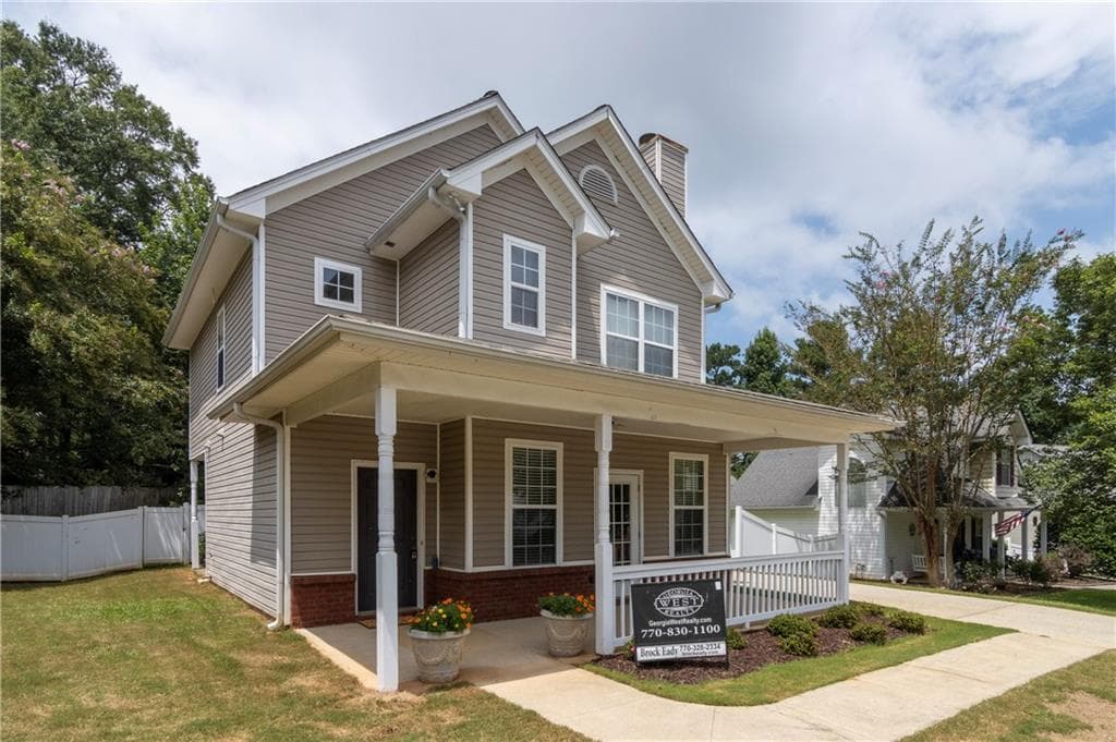 3 bedroom, 3 bathroom, 1,610 sq ft single family residence for sale at 101 Ashgate Way, Carrollton, GA 30117 — photo 4