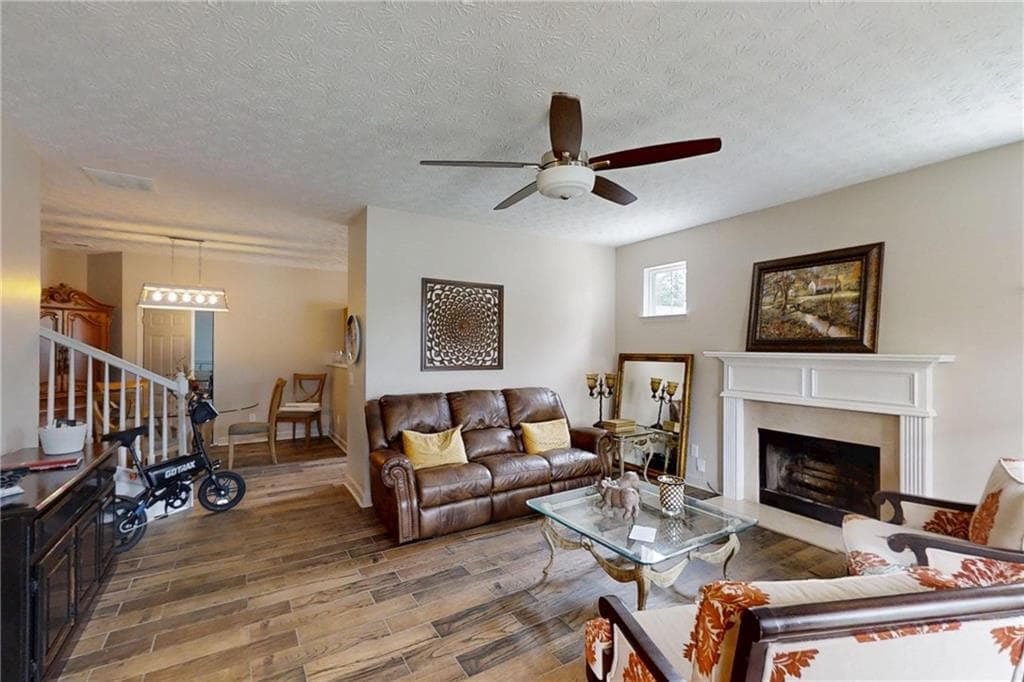 3 bedroom, 3 bathroom, 1,610 sq ft single family residence for sale at 101 Ashgate Way, Carrollton, GA 30117 — photo 9