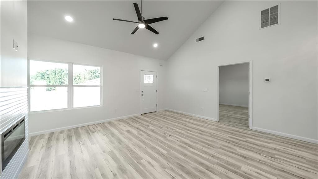 3 bedroom, 2 bathroom, 1,320 sq ft single family residence under contract at 195 Kennedy Estates Road, Carrollton, GA 30116 — photo 2