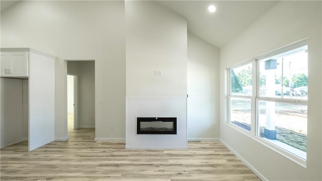 3 bedroom, 2 bathroom, 1,320 sq ft single family residence under contract at 195 Kennedy Estates Road, Carrollton, GA 30116 — photo 3