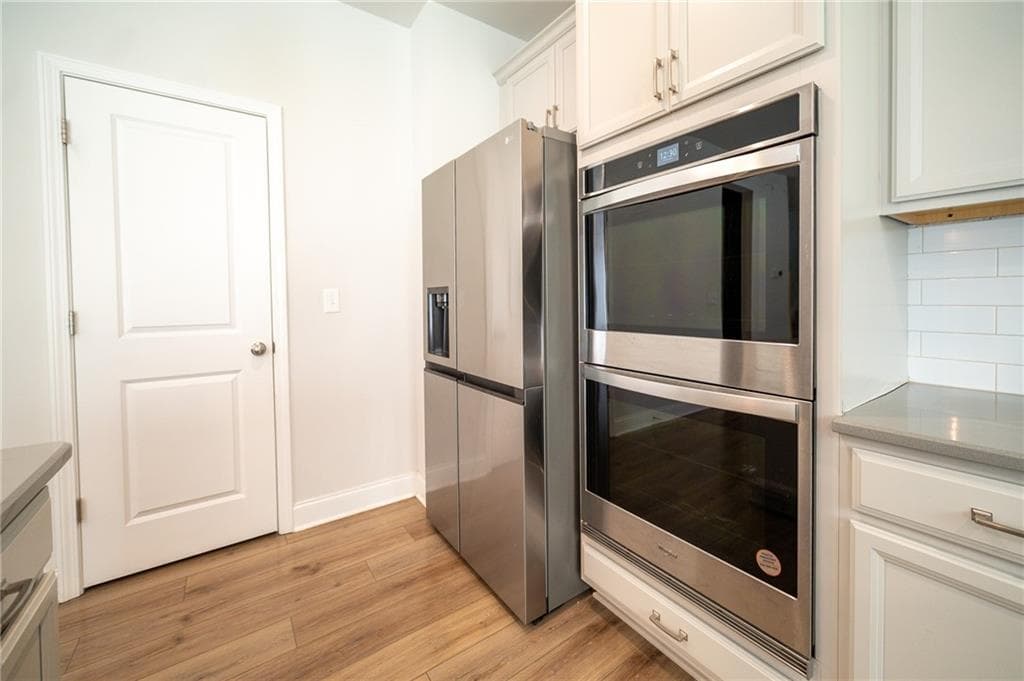 4 bedroom, 3 bathroom, 3,244 sq ft single family residence for sale at 4760 Holly Grape Drive, Atlanta, GA 30331 — photo 10