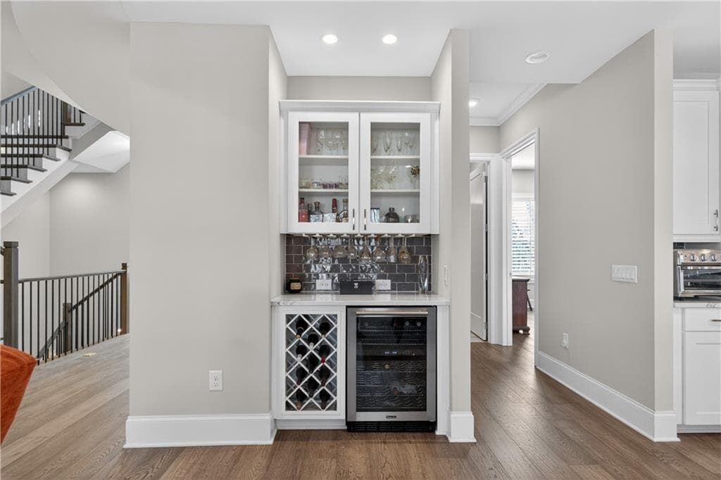 4 bedroom, 4 bathroom, 3,464 sq ft condominium for sale at 8255 Main Street 2, Woodstock, GA 30188 — photo 6