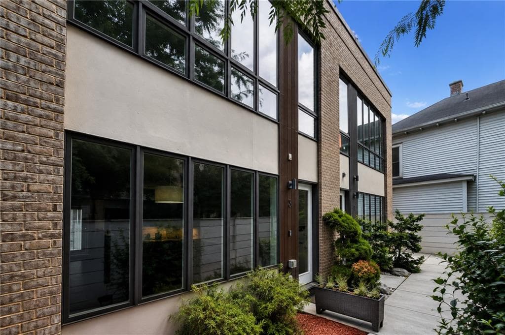 3 bedroom, 4 bathroom, 2,625 sq ft townhouse under contract at 975 Piedmont Avenue 3, Atlanta, GA 30309 — photo 7