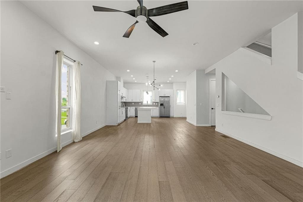 4 bedroom, 5 bathroom, 1,634 sq ft townhouse for sale at 1585 Rock Dam Drive, Atlanta, GA 30317 — photo 10
