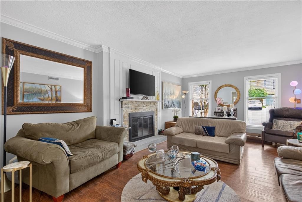 3 bedroom, 3 bathroom, 1,400 sq ft condominium for sale at 3 Pendleton Place, Atlanta, GA 30342 — photo 6