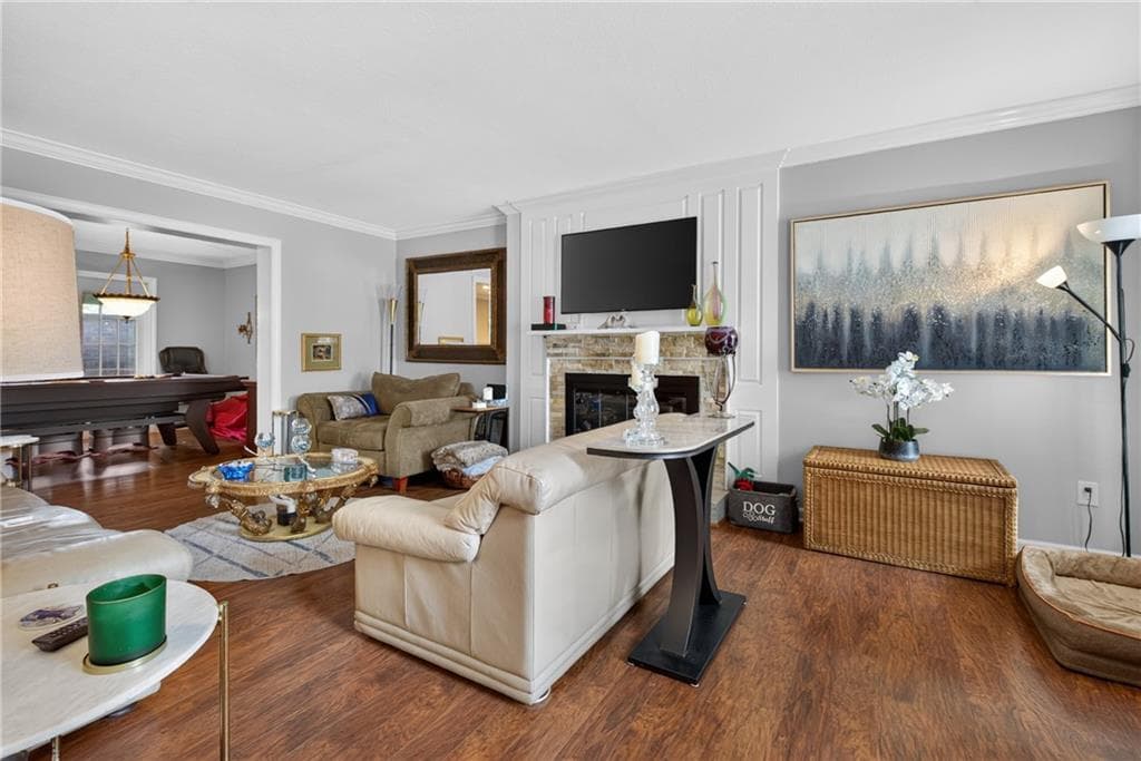 3 bedroom, 3 bathroom, 1,400 sq ft condominium for sale at 3 Pendleton Place, Atlanta, GA 30342 — photo 8