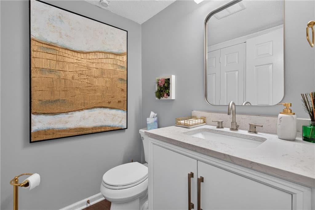 3 bedroom, 3 bathroom, 1,400 sq ft condominium for sale at 3 Pendleton Place, Atlanta, GA 30342 — photo 9