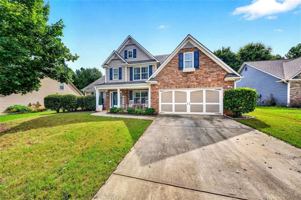 4 bedroom, 3 bathroom, 2,671 sq ft single family residence under contract at 1811 Alberta Lane, Winder, GA 30680