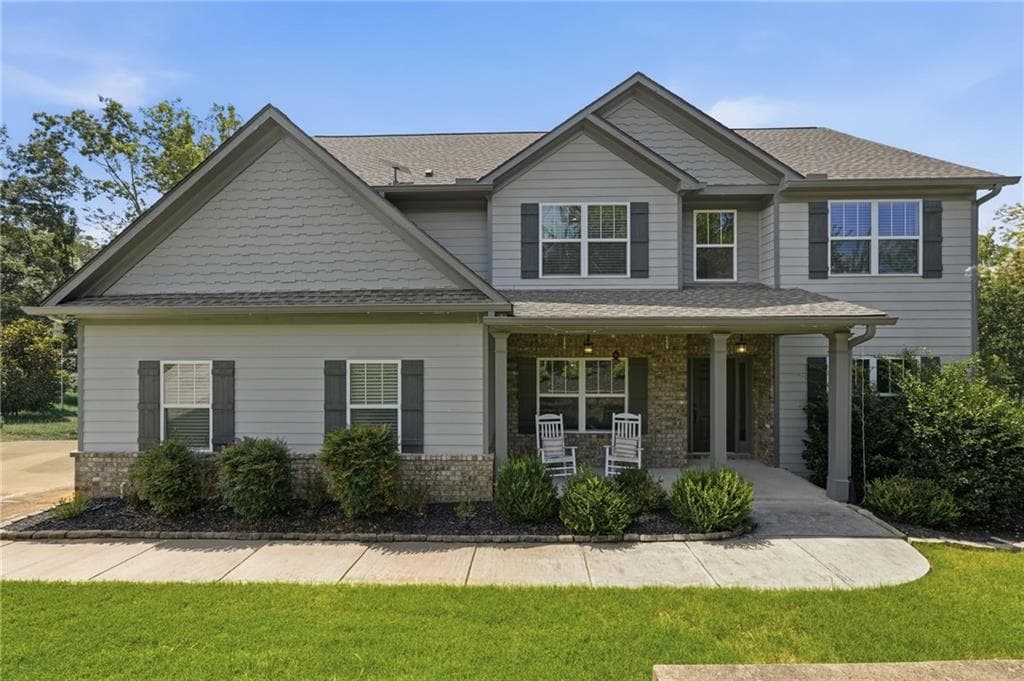 4 bedroom, 3 bathroom, 2,856 sq ft home for sale at 179 White Oak Trail, Dahlonega, GA