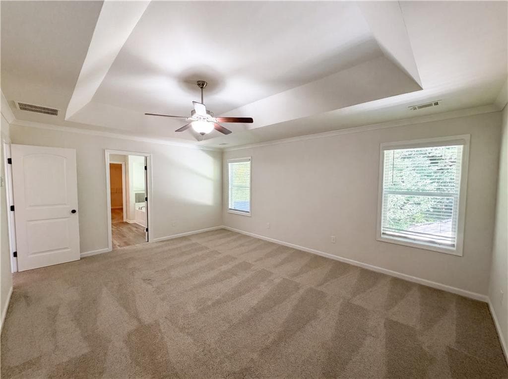 4 bedroom, 3 bathroom, 2,397 sq ft single family residence for sale at 239 Stonecreek Bend, Monroe, GA 30655 — photo 4