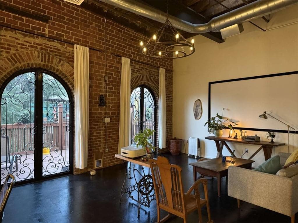 1 bedroom, 2 bathroom, 1,175 sq ft condominium for sale at 184 Walker Street STE E, Atlanta, GA 30313 — photo 6