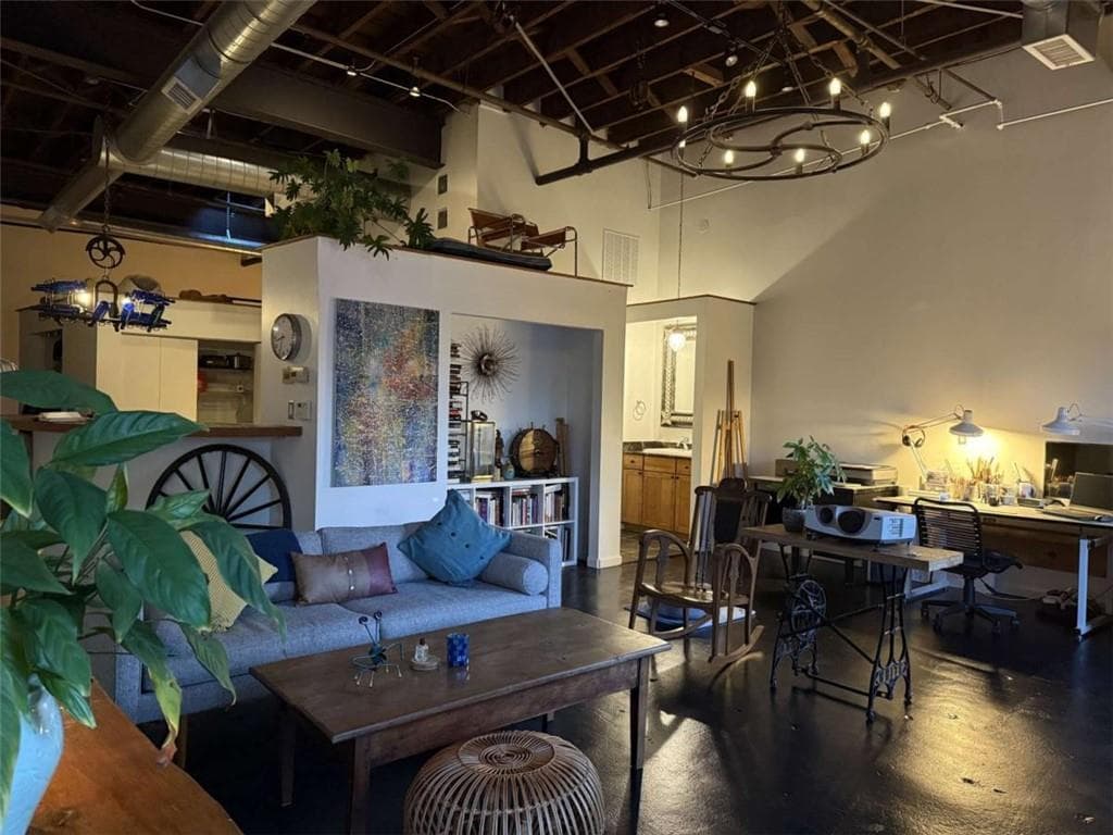 1 bedroom, 2 bathroom, 1,175 sq ft condominium for sale at 184 Walker Street STE E, Atlanta, GA 30313 — photo 7