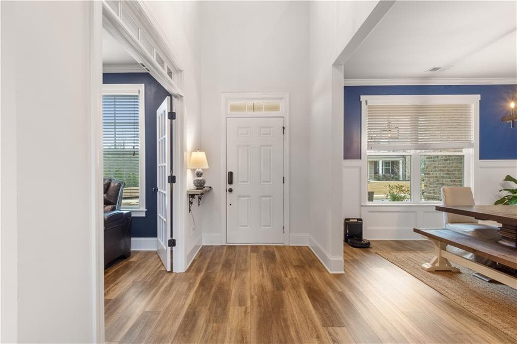 4 bedroom, 3 bathroom, 3,023 sq ft single family residence for rent at 409 Carmichael Circle, Canton, GA 30115 for $3,500 a month — photo 5