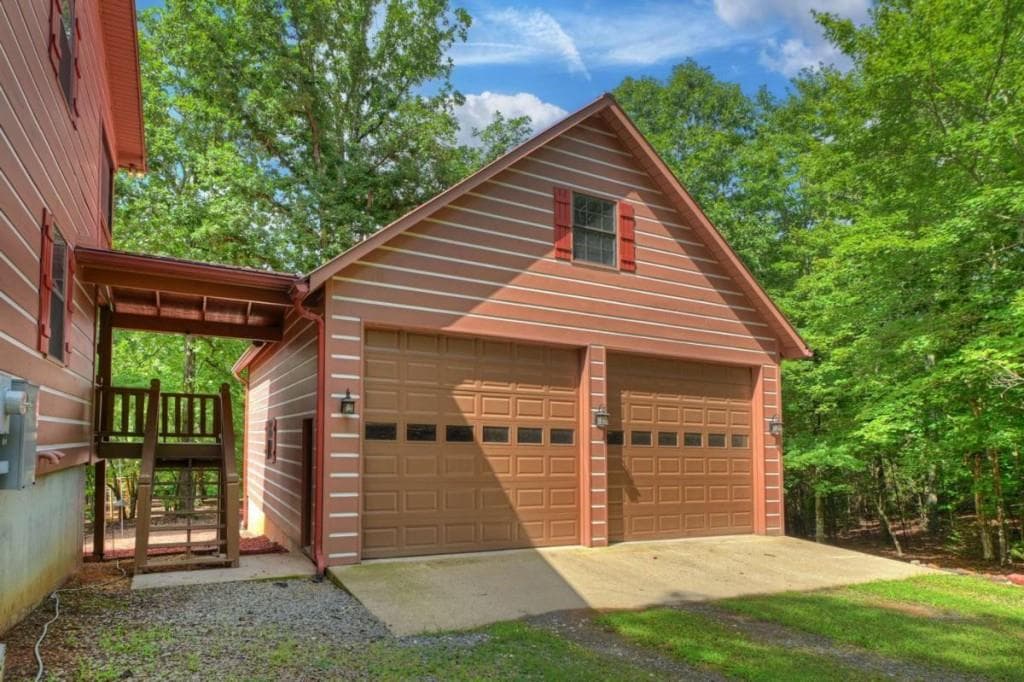 3 bedroom, 2 bathroom, 2,448 sq ft single family residence for sale at 214 Ethan Wilson Way, Morganton, GA 30560 — photo 5